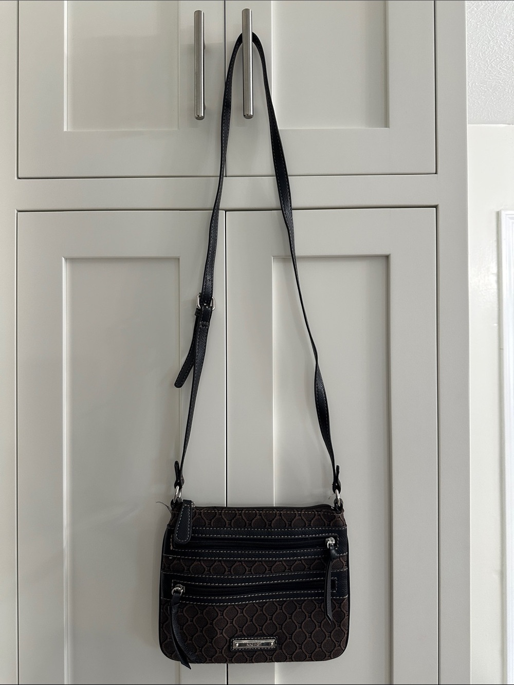 Women’s Nine West Black/Brown Crossbody Bag with Quilted Pattern
